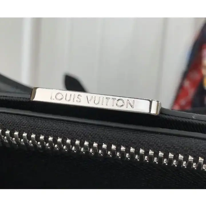 Official Brother Sam 205FY0189 LV Bags 0626